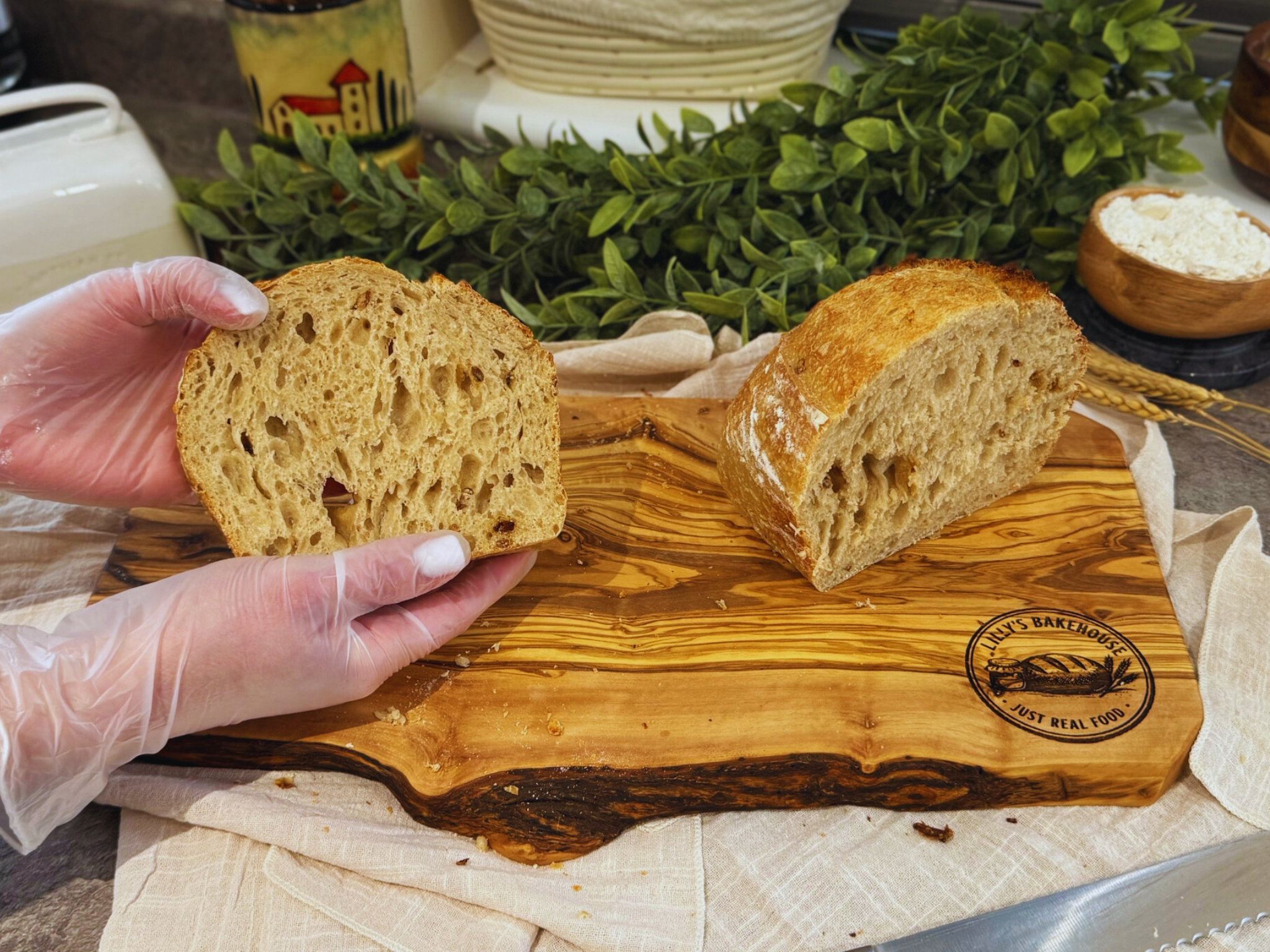 Organic White Crust Sourdough – 800g